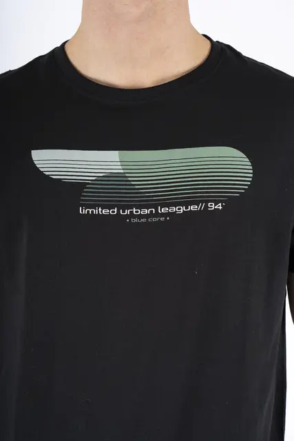 1010822